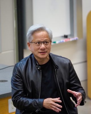 Глава NVIDIA снова побывал в TUMO
