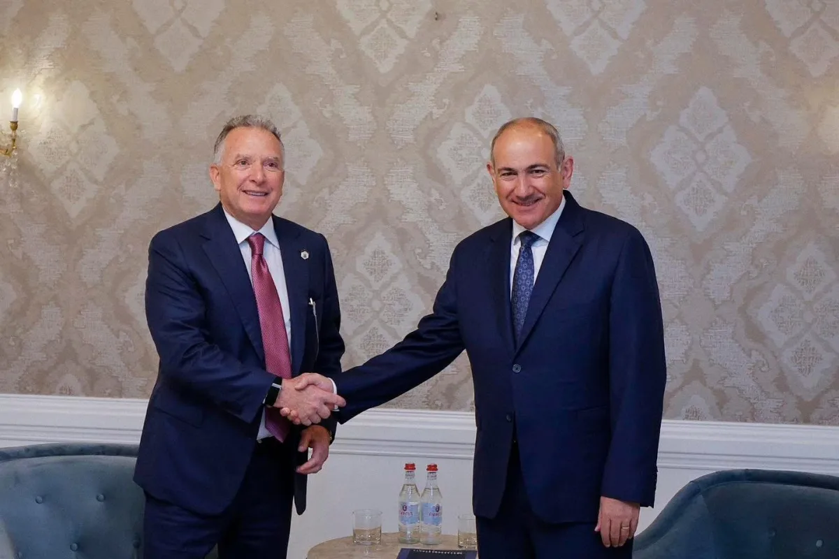 Փաշինյանն ու Ուիթքոֆը քննարկել են առաջիկա եռակողմ հանդիպումները