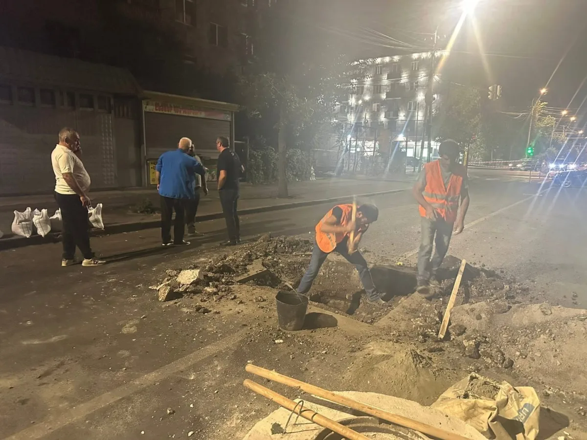 Դիտահորերի ծածկերի փոխարինման և նիշերի բարձրացման աշխատանքներ Շենգավիթ վարչական շրջանում