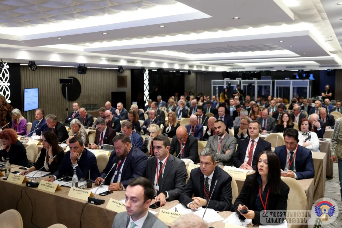 Սուրեն Պապիկյանը մասնակցել է Հայաստանում անցկացվող ՆԱՏՕ-ի խորհրդարանական վեհաժողովի 108-րդ Ռոուզ-Ռոթ սեմինարին