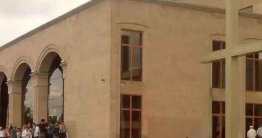 32-летняя женщина зарезала свою 57-летнюю тетю в церкви «Слово Жизни» в Ереване.