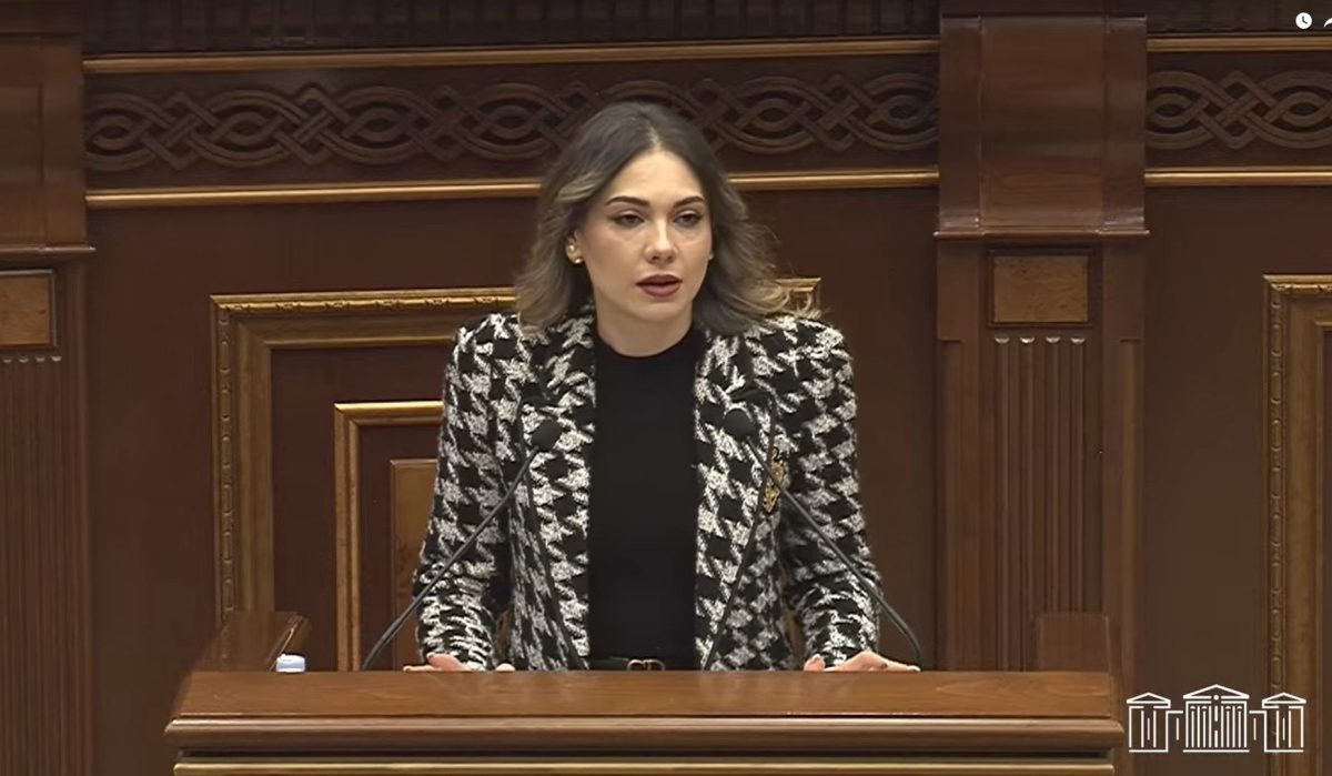 Предлагается ввести механизм электронного оповещения: в каком случае лицо будет считаться надлежащим образом уведомленным?