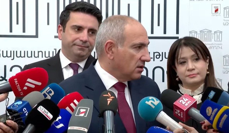 Ни один премьер-министр Армении не может отказаться от суверенной территории Армении: Пашинян о проблеме анклавов