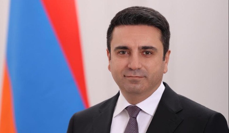 Спикер НС подал заявление об оскорбительных высказываниях и угрозах в подкасте «Imnemnim»