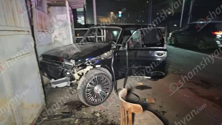 В Аргаванде 25-летний водитель без водительских прав стал виновником автокатастрофы