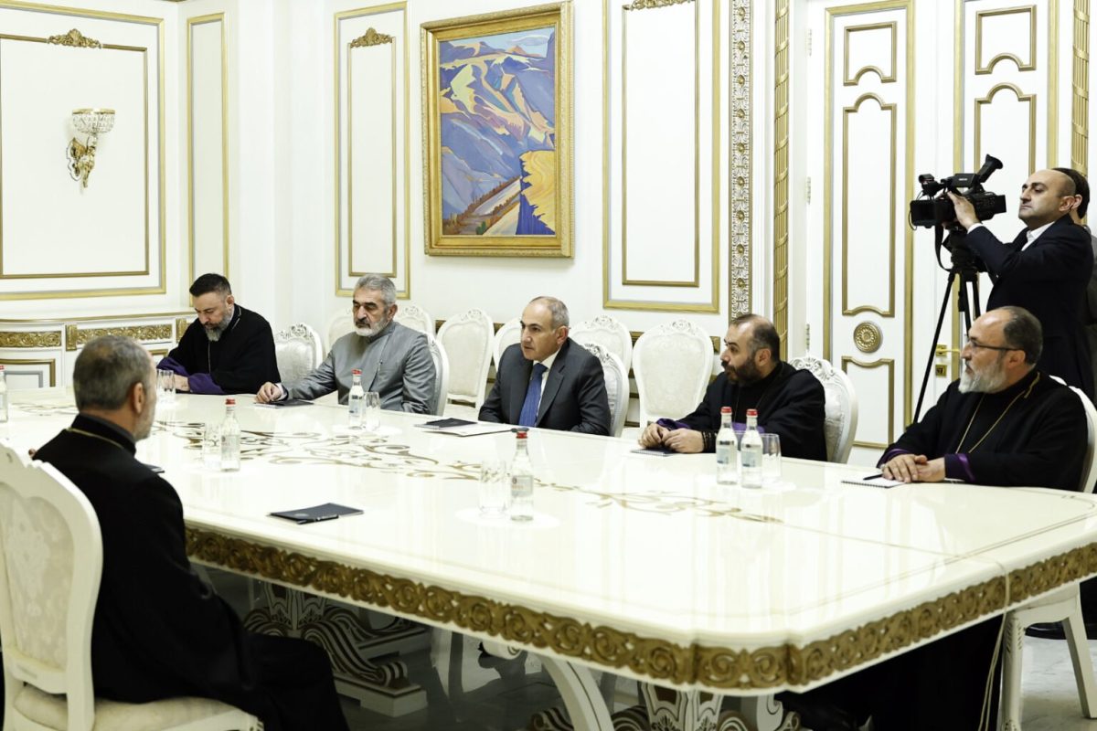 Епископы и архиепископы, присоединившиеся к призыву премьер-министра Республики Армения, выступили с новым заявлением