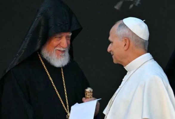 Папа Лев XIV встретился с Католикосом Великого Дома Киликийского Арамом I