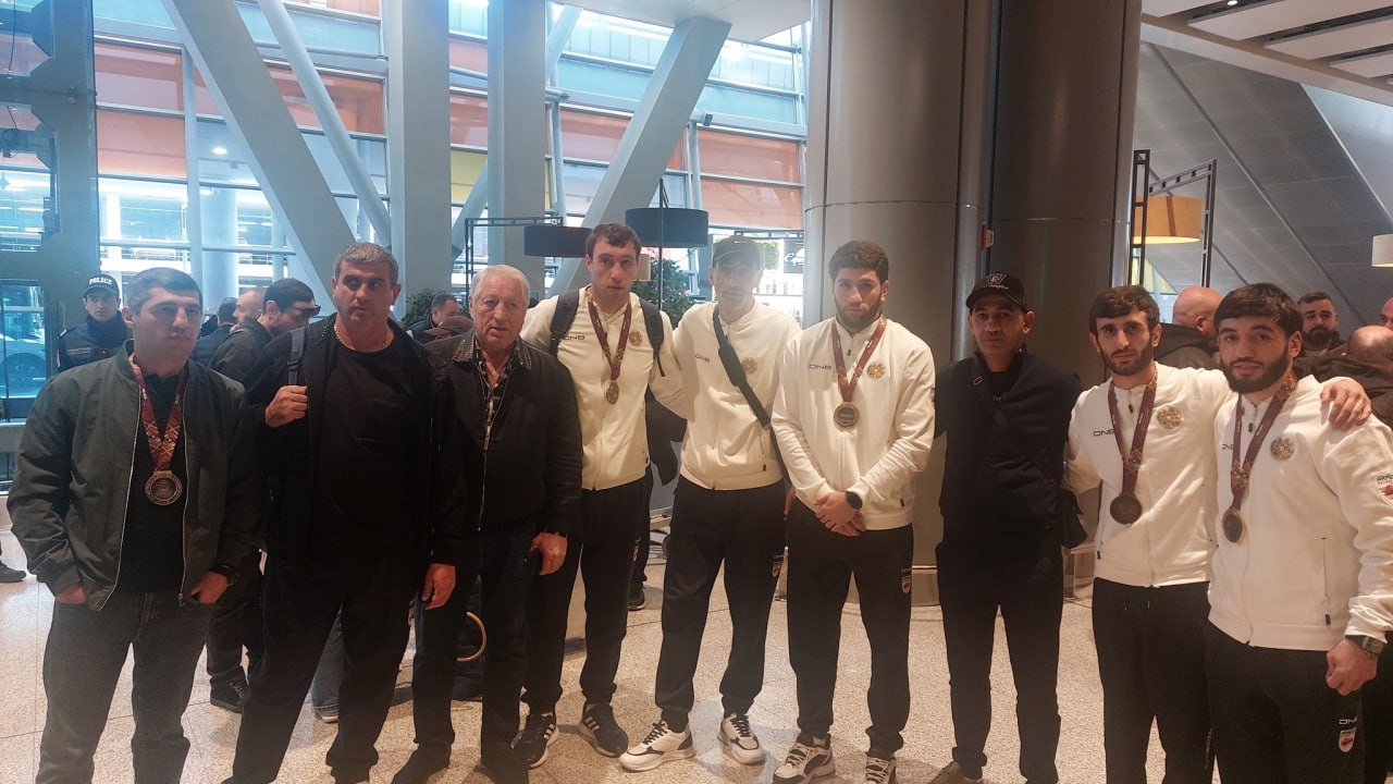 Բռնցքամարտի Հայաստանի հավաքականը ժամանեց Երևան