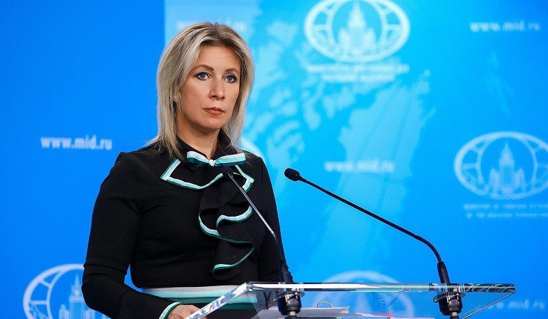 Захарова прокомментировала критику в адрес Владимира Соловьева.