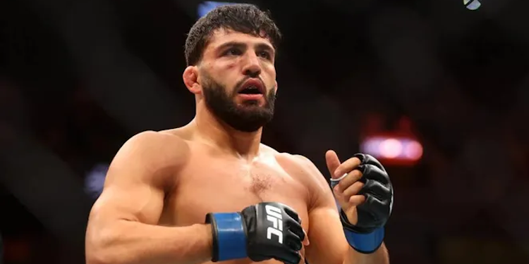 Արման Ծառուկյանը նշել է միակ մարտիկին, ով կարող էր իրեն հաղթել.