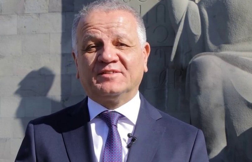 Վասիլիս Մարագոսը հայերենով ուղերձ է հղել Մայրենի լեզվի միջազգային օրվա առիթով և Սահյան ասմունքել .