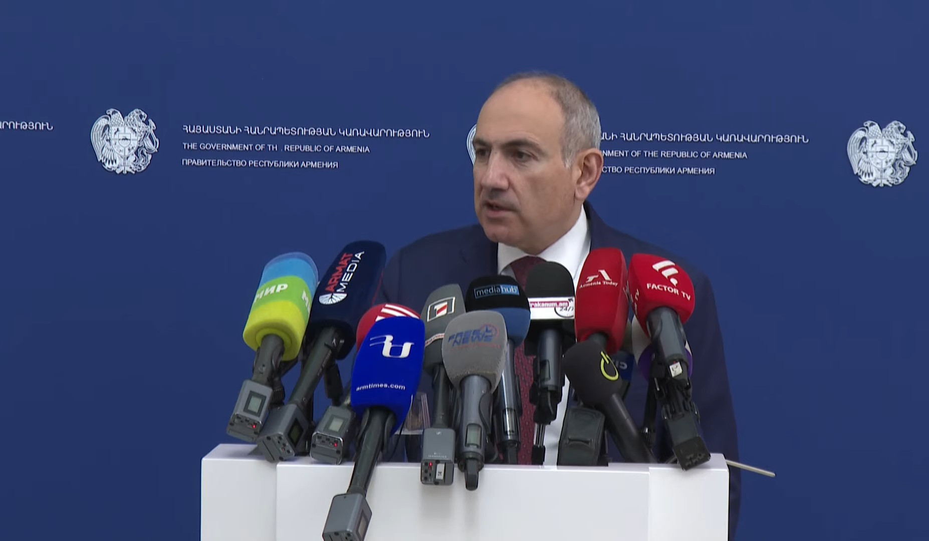 Никол Пашинян опроверг: В Иране не 180, а лишь 11 грузовиков.