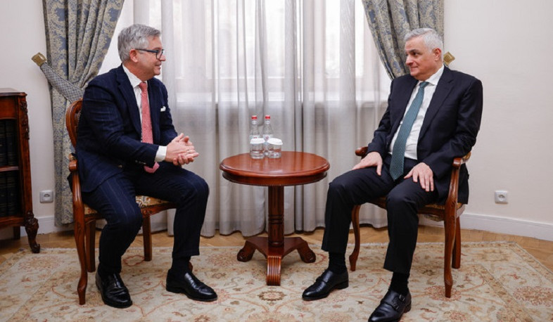 Важно: Григорян и Бруннер продолжат работу над визовой либерализацией ЕС.