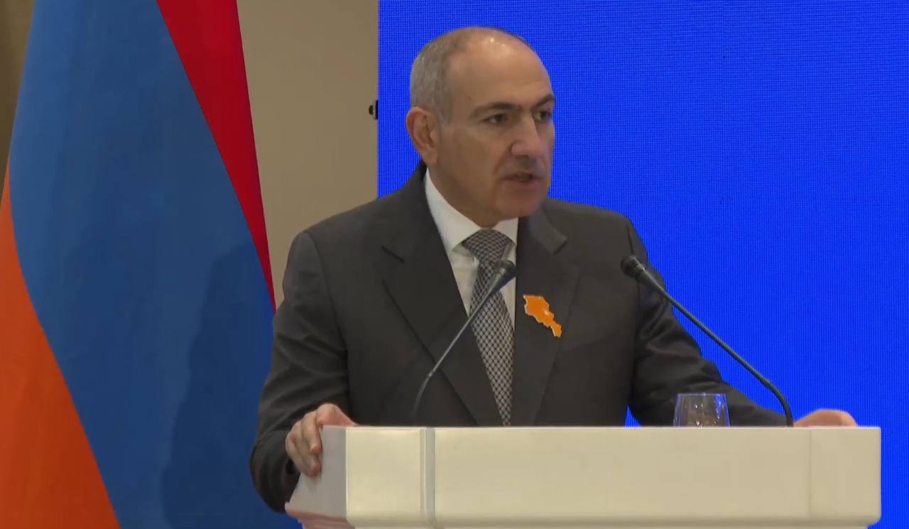 С 2023 года из государственного бюджета Республики Армения по различным программам на нужды наших соотечественников, перемещенных из Карабаха, выделено около 145 миллиардов драмов, сообщил Никол Пашинян.