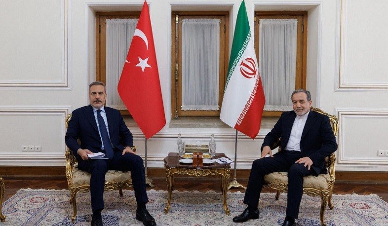 Арагчи и Фидан провели важные переговоры по ситуации в регионе.