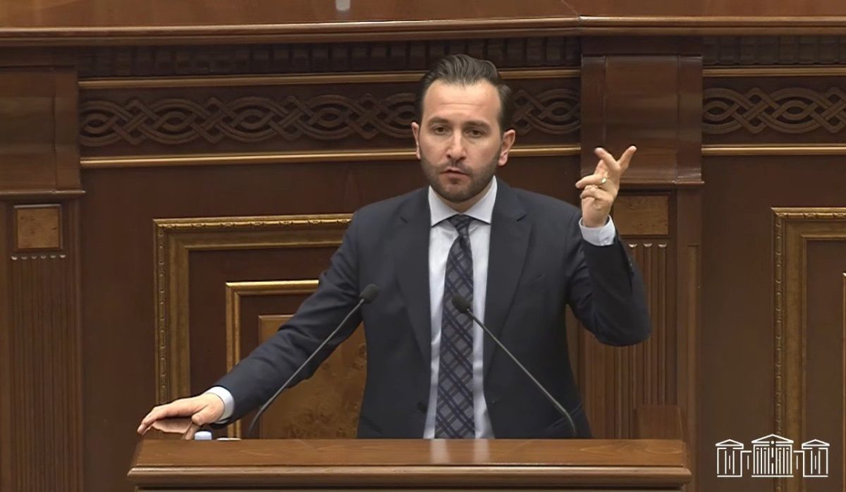 Конджорян: Гарант может пожертвовать Арменией ради своих интересов
