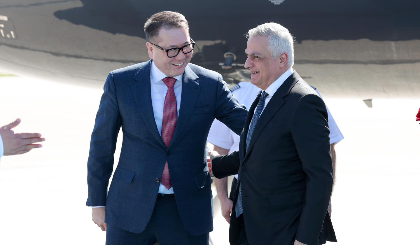 Вице-премьер Мгер Григорян прибыл в Казахстан: что известно о визите.