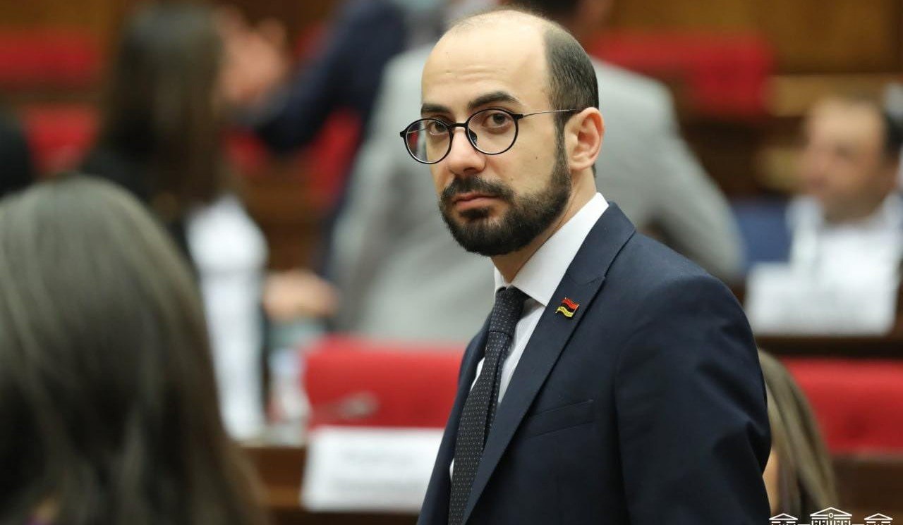 Ованнисян: Ежедневная работа по соотечественникам в Азербайджане