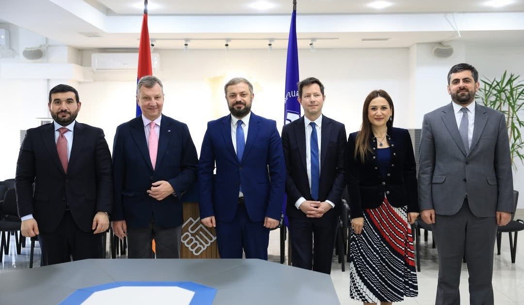 ГД и ЕНП подчеркнули важность институциональных связей.