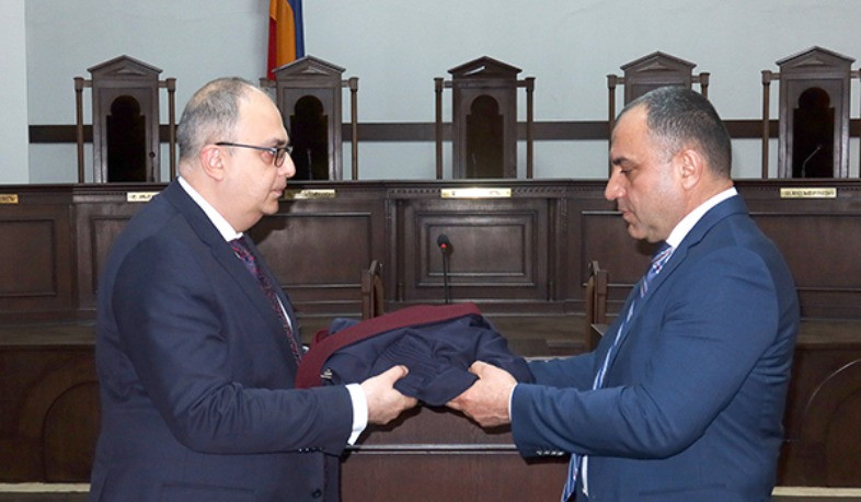 Վլադիմիր Վարդանյանին է հանձնվել ՍԴ դատավորի պատմուճանը․