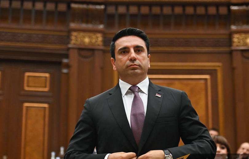 Три оппозиционных списка опубликованы: робосержевский список. Ален Симонян