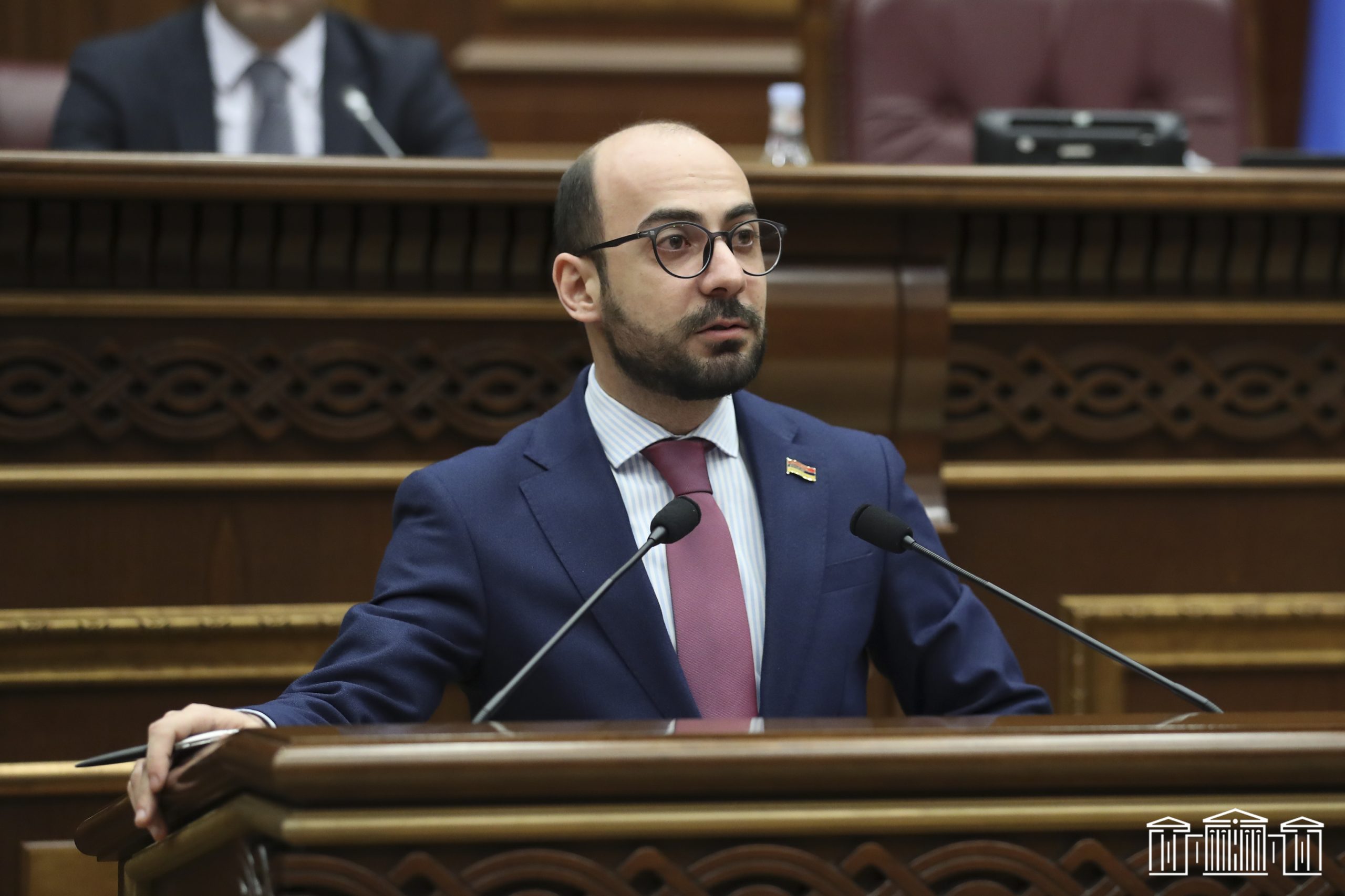 Сколько кебабов, телевизоров должно быть роздано, чтобы данная политическая сила не была зарегистрирована? Артур Ованнисян видео