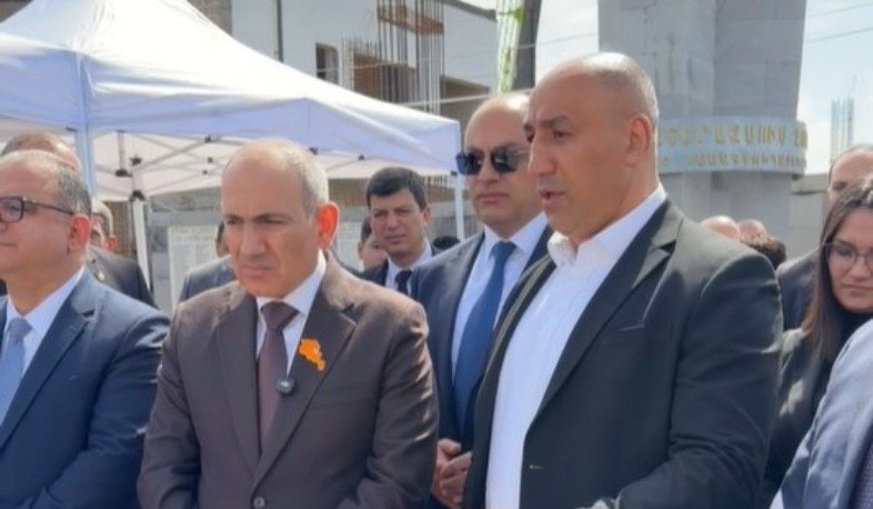 Церемония закладки фундамента детско-юношеского спортивного комплекса имени Артура Абрахама: премьер-министр опубликовал видео.