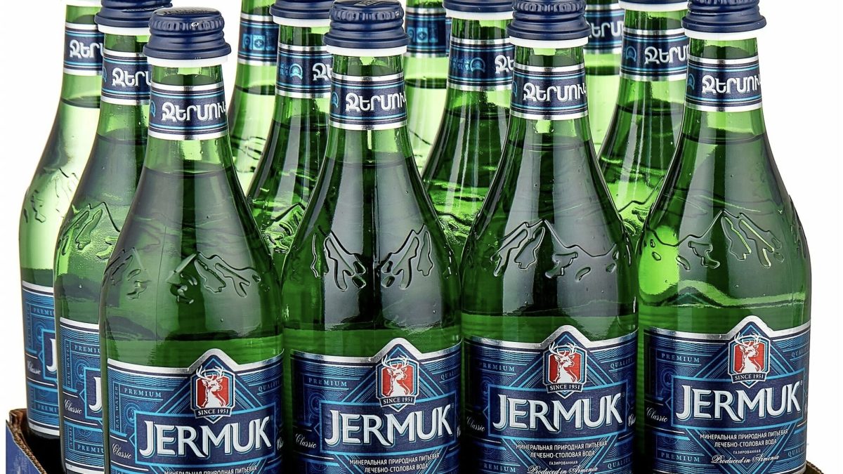Россия запретила продажу партии импортированной из Армении минеральной воды «Джермук».