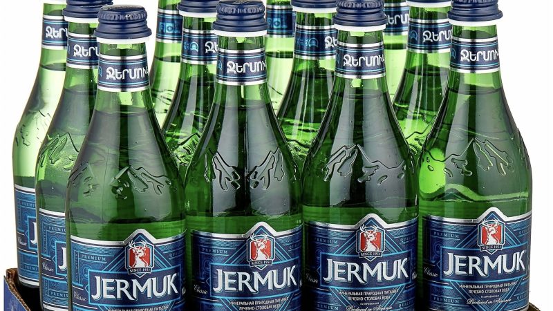 Россия запретила продажу партии импортированной из Армении минеральной воды «Джермук».