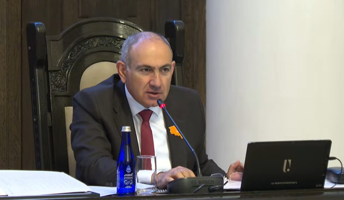 Երբ քաղաքային իշխանությունը որոշում է կառավարության հետ նորմալ չհամագործակցել, հետևանքները երևում են. Նիկոլ Փաշինյանը՝ Գյումրիի ճանապարհների մասին