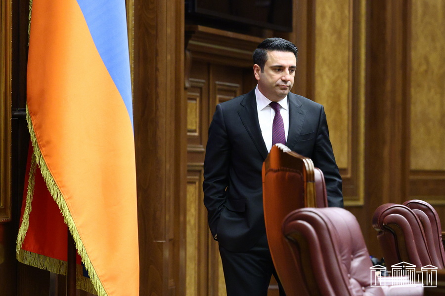 Несмотря на то, что мир, установившийся между Арменией и Азербайджаном, уже является реальностью, он также требует заботы и внимания. Послание председателя НС по случаю 9 Мая.