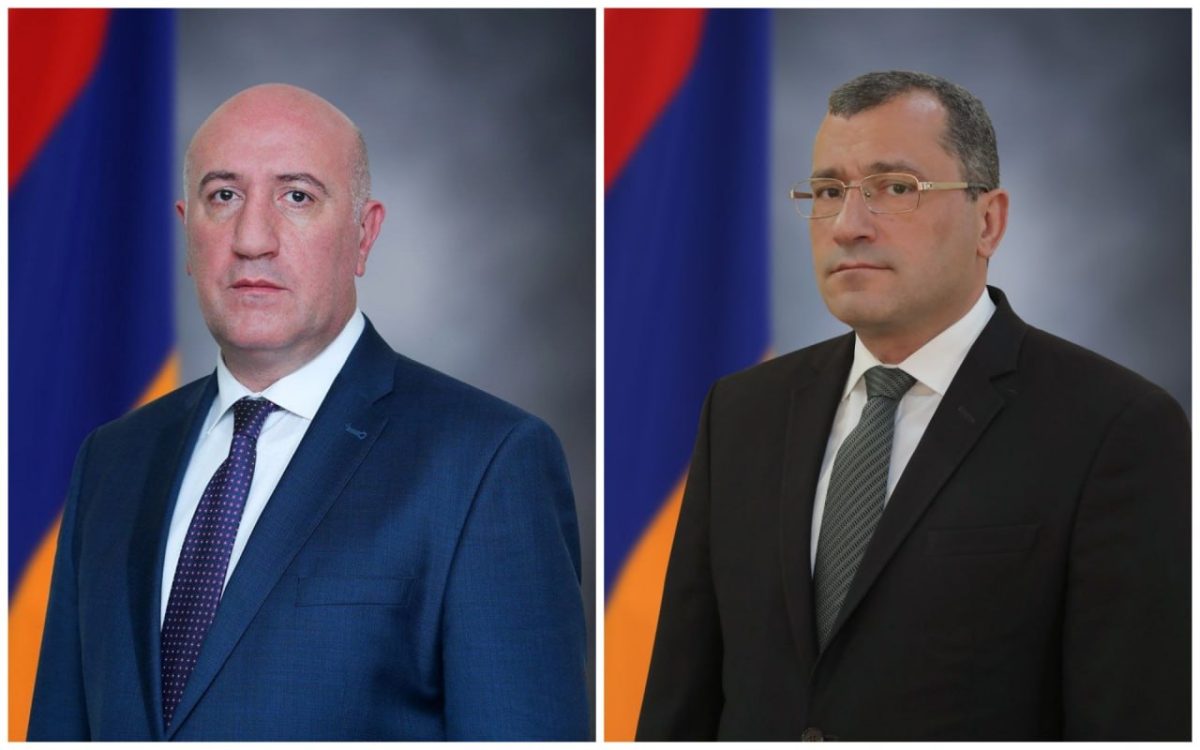 Заместители министра обороны Арман Саргсян и Карен Брутян награждены медалями «За заслуги перед Отечеством» 1-й степени. МО