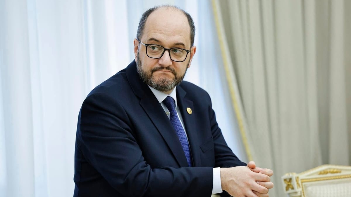 Сегодня гражданин Республики Армения более чем когда-либо сплочен вокруг своего государства и государственности. Араик Арутюнян