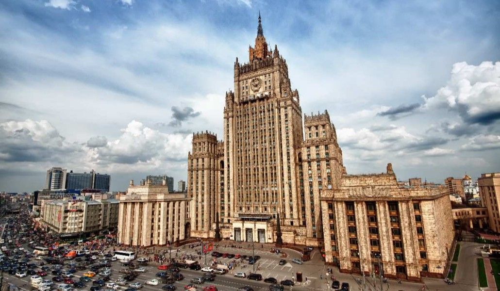 Россия готова предоставить площадку для заключения мирного договора между Арменией и Азербайджаном. МИД РФ