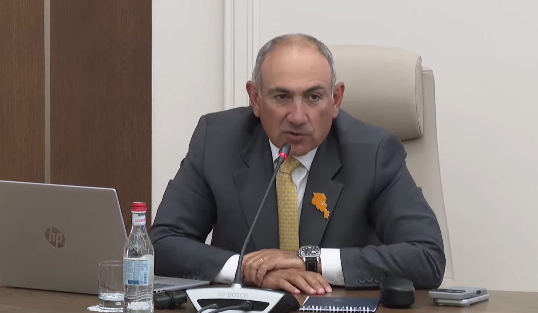 Трехглавая партия войны разгромлена. Никол Пашинян поздравил своих соратников.
