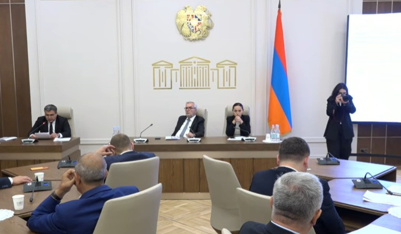 С 1 января текущего года наблюдается рост обращений за получением гражданства РА со стороны лиц, перемещенных из Карабаха. Заместитель министра внутренних дел.