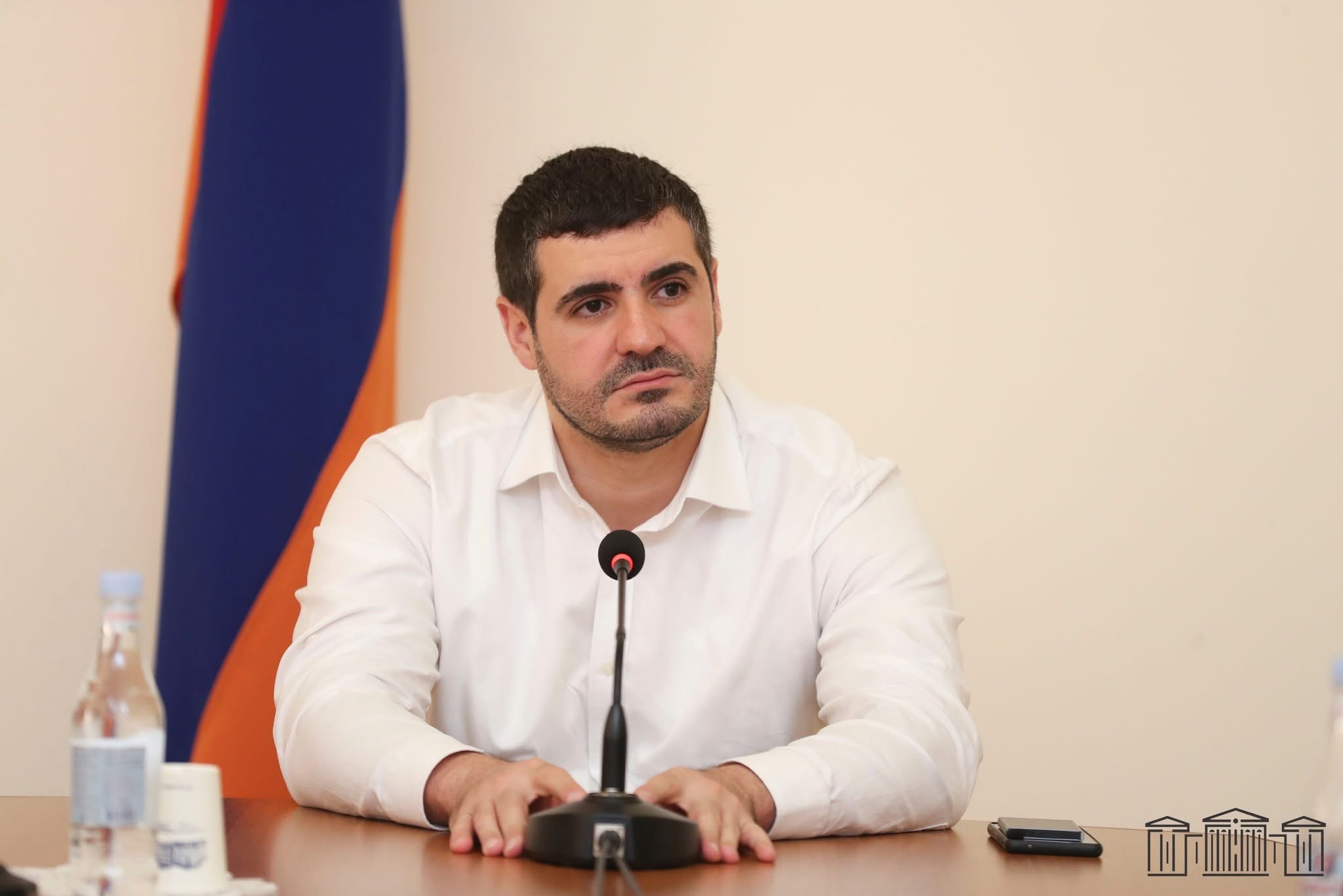 Ի ողբերգություն մեր ընդդիմության` ԱՄՆ֊Իրան պատերազմի դադարեցման և փոխըմբռնման հուշագիր ստորագրվեց. Արման Եղոյան