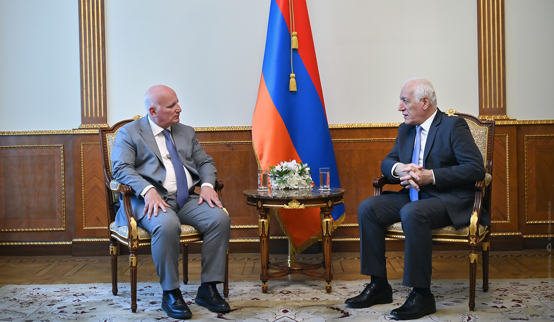 Վահագն Խաչատուրյանը և Մեսրոպ Մեսրոպյանը քննարկել են Հայաստանի էներգետիկ քաղաքականությանն առնչվող հարցեր