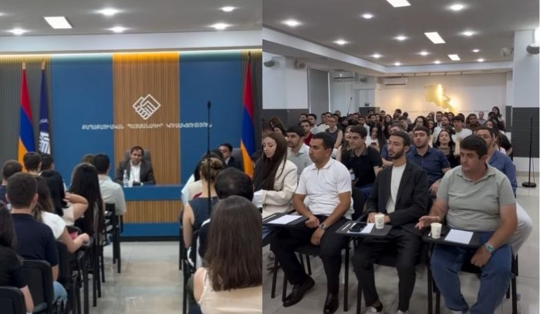 Я провёл встречу с молодёжной структурой КП. Сурен Папикян.