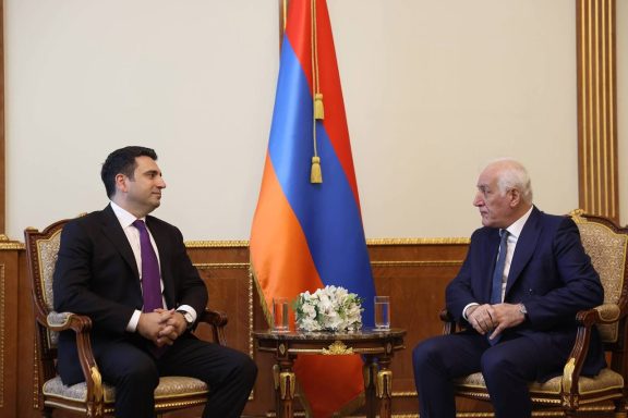 Հանդիպում ունեցա ՀՀ նախագահ Վահագն Խաչատուրյանի հետ։ Ալեն  Սիմոնյան