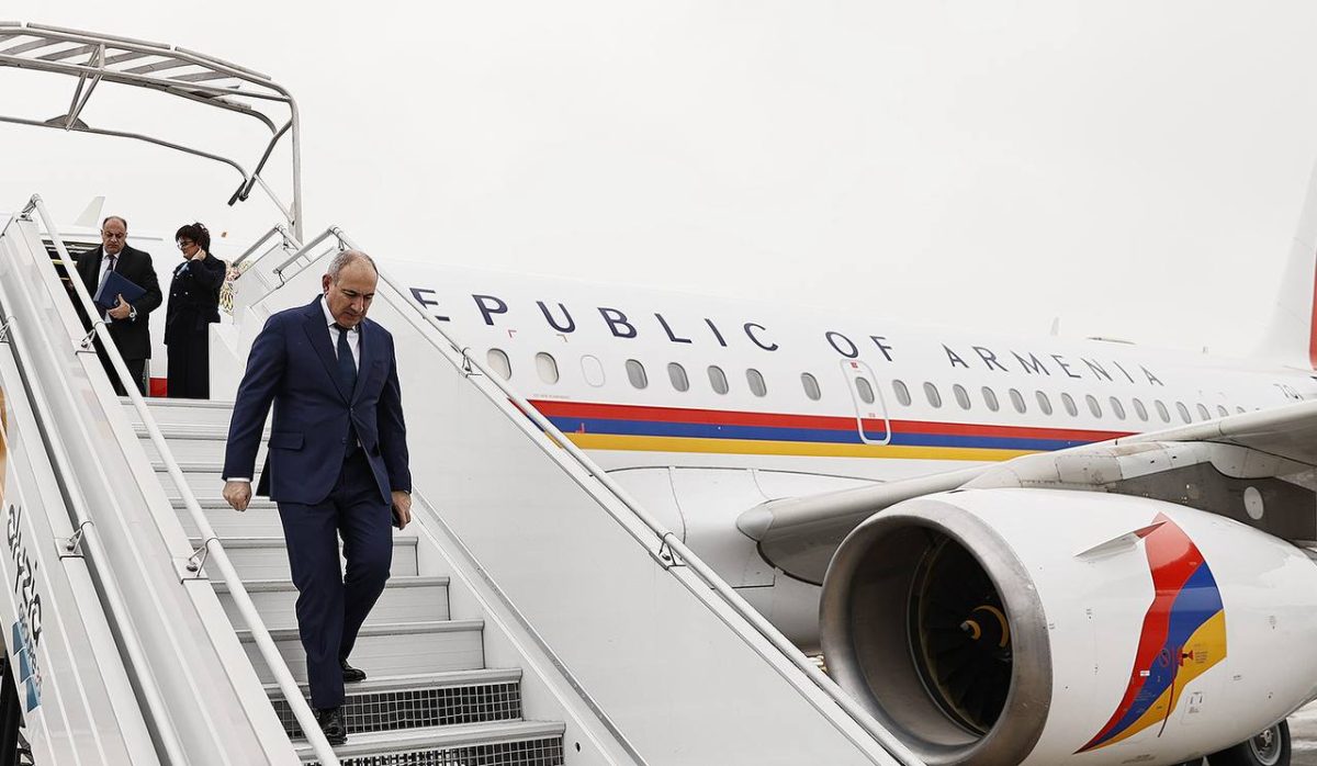 Премьер-министр отбыл с рабочим визитом в Российскую Федерацию.