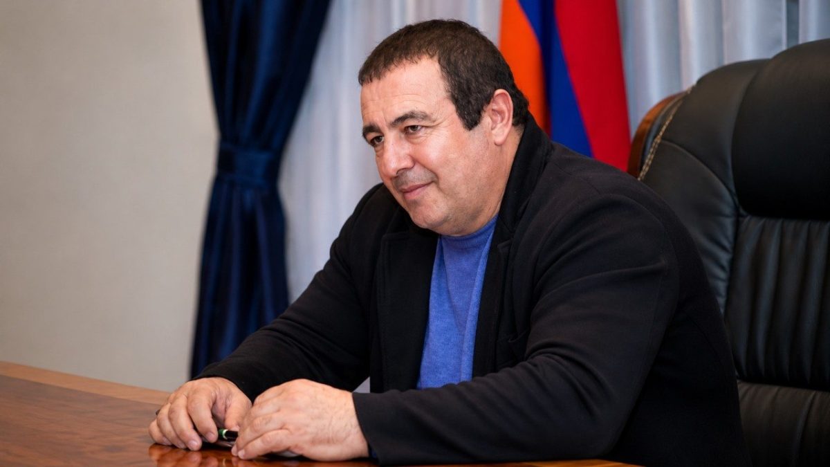 Անկախ բոլոր անարդարություններից՝ ես շարունակելու եմ ուժերիս ներածին չափով օգտակար լինել իմ երկրին, իմ ժողովրդին։
Գագիկ Ծառուկյան