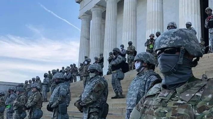 Национальная гвардия России готовится к мобилизации и военному положению.