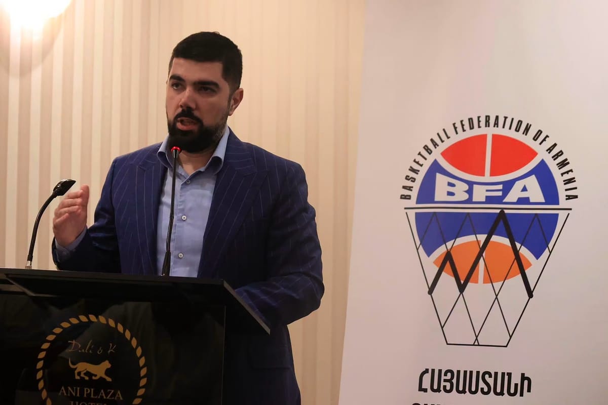 Ռոստոմյան Հրաչին հեռացրին ևս մեկ ֆեդերացիայից. Ֆեդերացիայի նախագահ նշանակվեց Արթուր Նազարյանը։