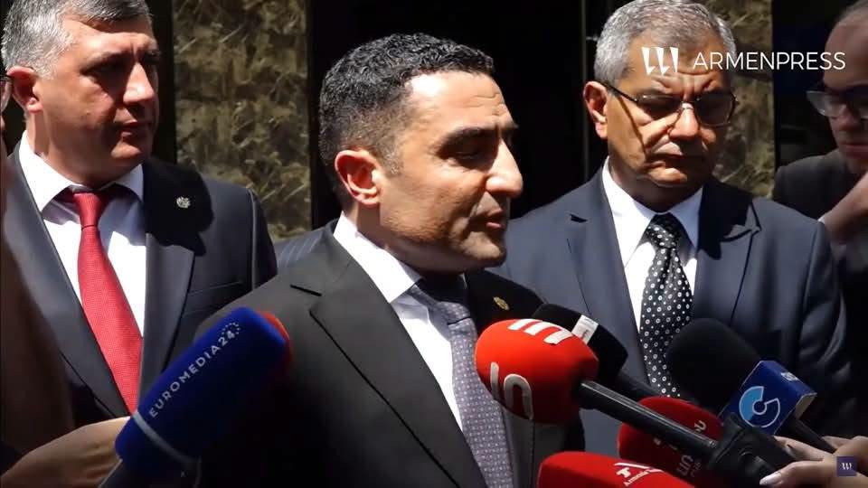 Այսօր Նարեկ Կարապետյանը մի քանի ՈՒԺԵՂ ՍՈՒՏ պնդումներ է արել ՀԷՑ-ի վերաբերյալ. Ռոմանոս Պետրոսյան