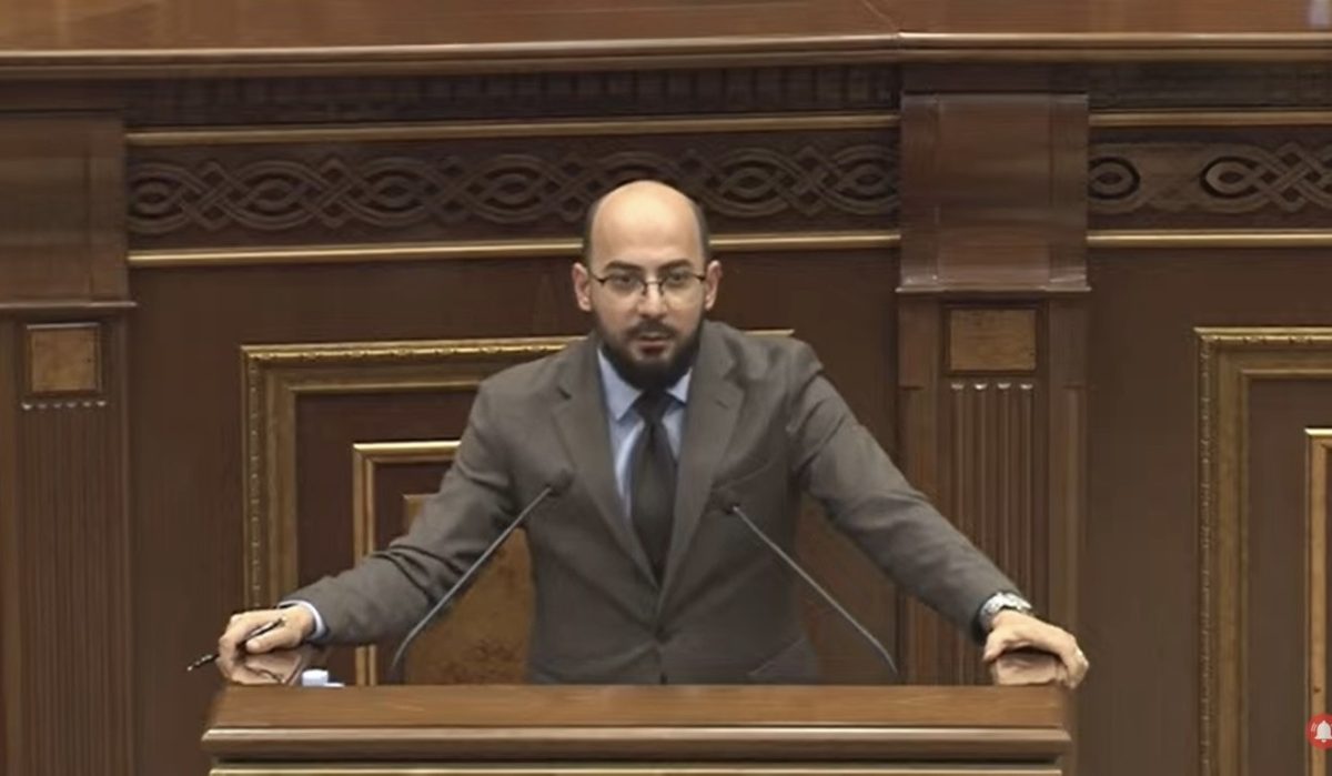 Գերիները չեն վերադառնա, եթե չլինի խաղաղությունը, և դա հողի վրա ապացուցել ենք. Արթուր Հովհաննիսյանը՝ ընդդիմության քննադատության մասին