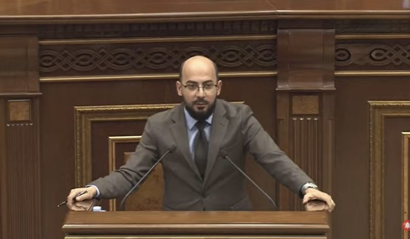 Пленные не вернутся, если не будет мира, и это мы доказали на земле. Артур Ованнисян о критике оппозиции.
