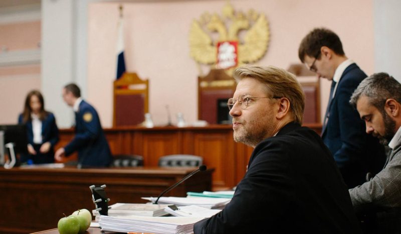 В РФ запретили участие единственной антивоенной партии в выборах.