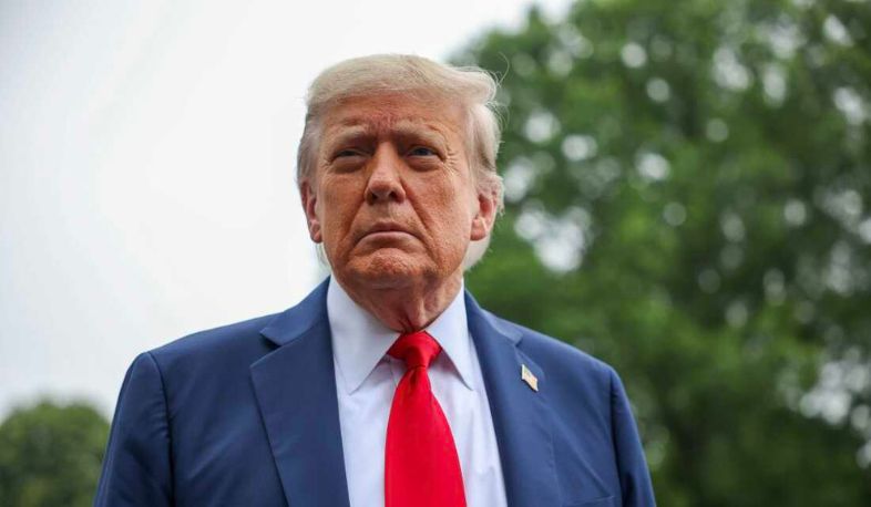 Трамп заявил, что скоро объявит Ормузский пролив территорией США.