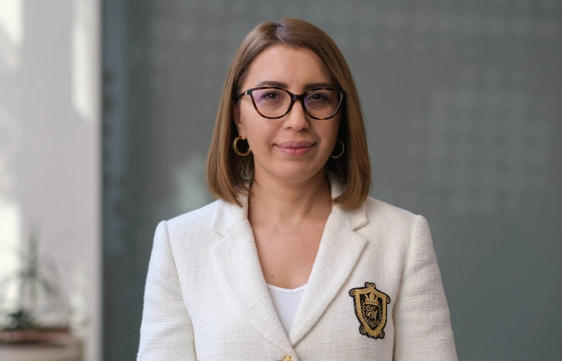 Глава Службы внешней разведки Кристинне Григорян отправилась в Баку